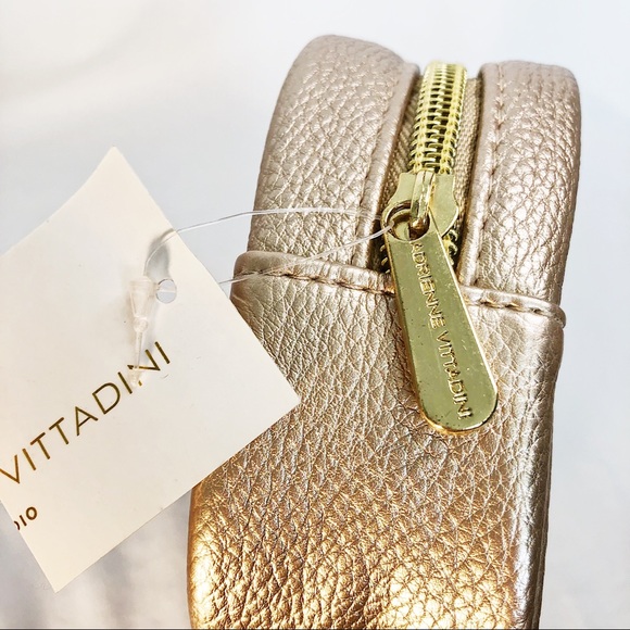 🛍 Adrienne Vittadini Zip Top PVC Shell - Picture 2 of 4